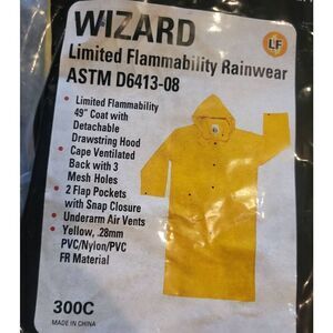 NWT MCR Safety Wizard Limited Flammability FR Rainwear Raincoat Men's Medium